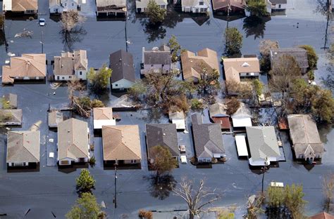 El Huracán Katrina: Un desastre natural que expuso las vulnerabilidades sociales de Nueva Orleans